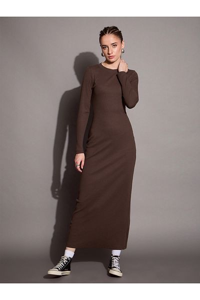 Sassafras By Styli Ribbed Bodycon Maxi Dress