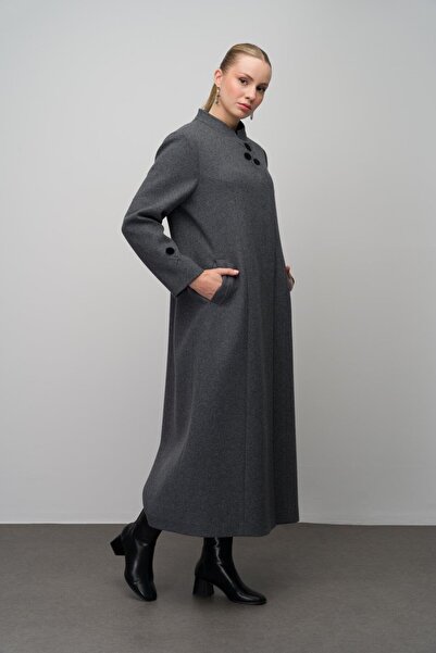 Olcay Vrchní nátěr s vrchním nátěrem na límec pro soudce ze směsi vlny nadměrných velikostí - Antracit 6632 s detailem zpracování