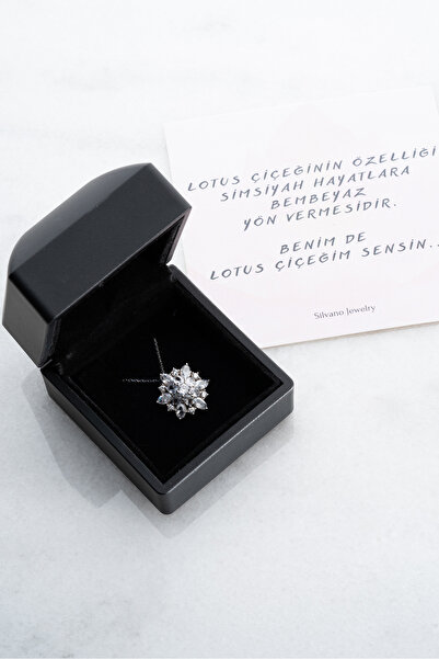 Silvano Jewelry 925 Ayar Gümüş Işıklı Kutu Lotus Kolye