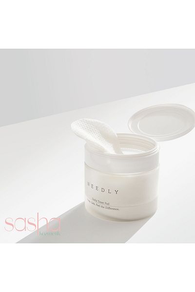 needly Daily Toner Pad - Exfoliating, Moisturizing and Douring Pad Containing Bha & Pha
