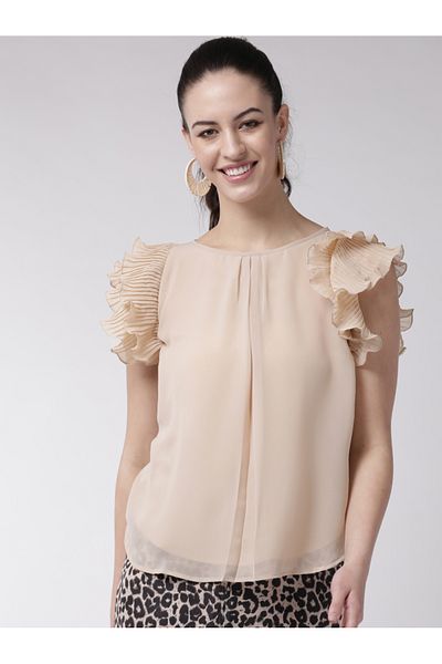 Mish By Styli Solid Ruffled Top with Curved Hem