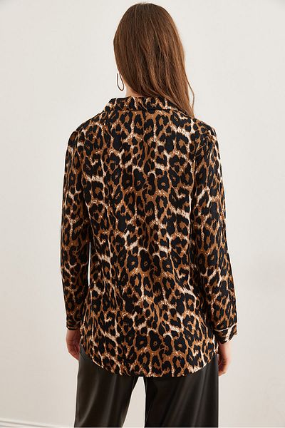 Olalook Women's Camel Leopard Draped Woven Viscose Shirtgml- 19001238