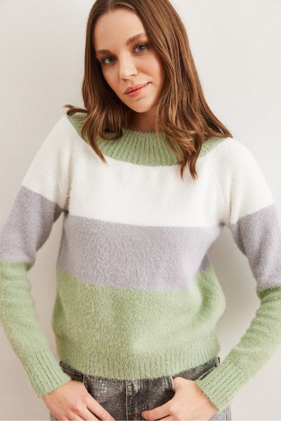 Olalook Women's Mint Green Boat Neck Soft Textured Beard Knitwear Sweaterkzk- 19000901
