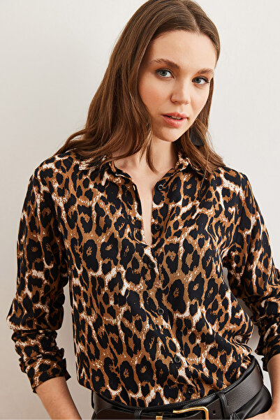 Olalook Kadın Camel Leopar Dökümlü Dokuma Viskon GömlekGML-19001238
