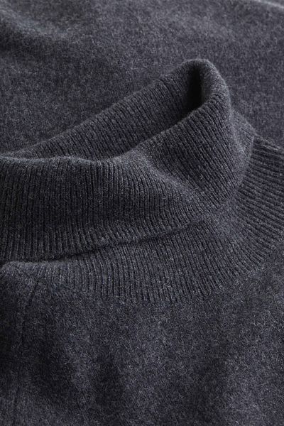 Calvin Klein K10K 113389   - Sweaters