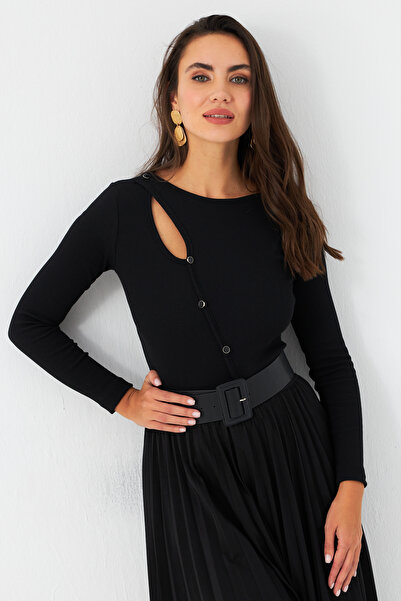 Cool & Sexy Black Camisole Women's Blouse - Drop Front Ey2974