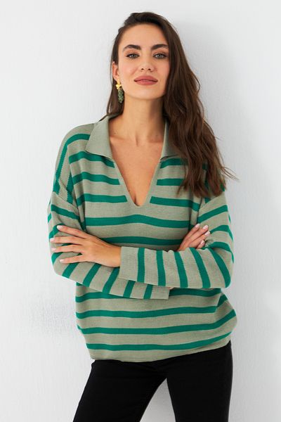 Cool & Sexy Green Striped Polo Neck Women's Knitwear Sweater - Se01