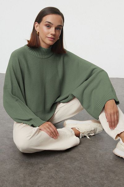 Trendyol Collection Pulover verde cu mâneci largi spaniole TWOAW23KZ01838