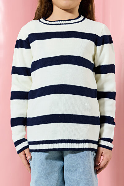 TRENDYOLKIDS Sötétkék uniszex csíkos Mini Me pulóver TKDAW25KZ00005