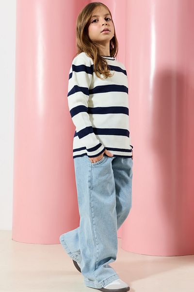 TRENDYOLKIDS Tmavě modrý unisex pruhovaný svetr Mini Me Tkdaw25Kz00005
