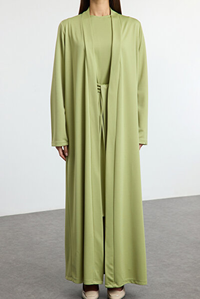 Trendyol Modest Σετ πλεκτή ζακέτα και φόρεμα λαδί - Ζώνη με λεπτομέρειες TCTAW25US00122