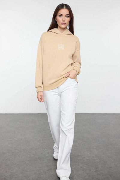 Trendyol Collection Μπεζ υπερμεγέθη/πλατύ κέντημα με χοντρό φλις πλεκτό φούτερ TWOAW25SW00070