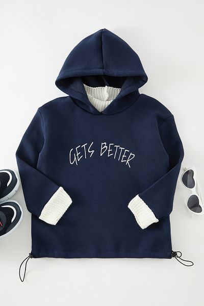 TRENDYOLKIDS Тъмносин плетен суитшърт Mini Me за момиче с принт Tkdaw25Sw00095
