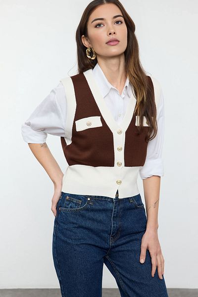 Trendyol Collection Καφέ λεπτή λεπτή τσέπη με λεπτομέρεια γιλέκο με λαιμόκοψη TWOAW25YE00029