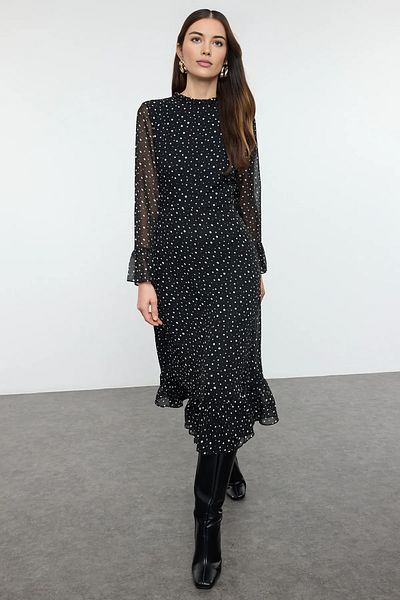 Trendyol Collection Fekete-fehér pöttyös nyomatú A-vonalú Midi bélésű sifon szőtt téli ruha TWOAW25EL00173