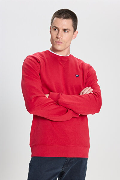 WRANGLER سترة حمراء ذات قصة عادية ورقبة دائرية