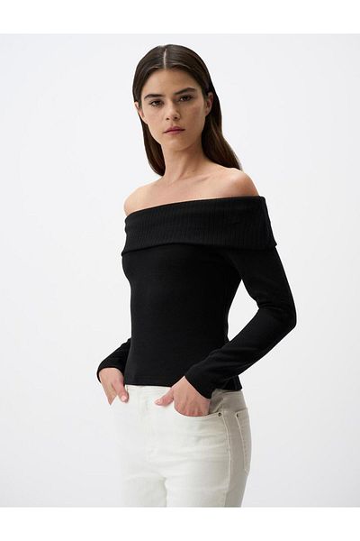 Jimmy Key Black Off-The-Shoulder Basic Short Blouse