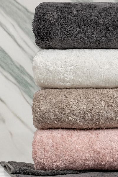Altınbaşak Bamboo Maxwel Assortment 4-Piece Bath Towel