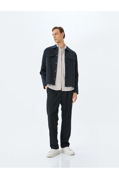 Koton Chino-Hose mit Knöpfen, gerader Passform, Viskose-Mischung und Taschendetail