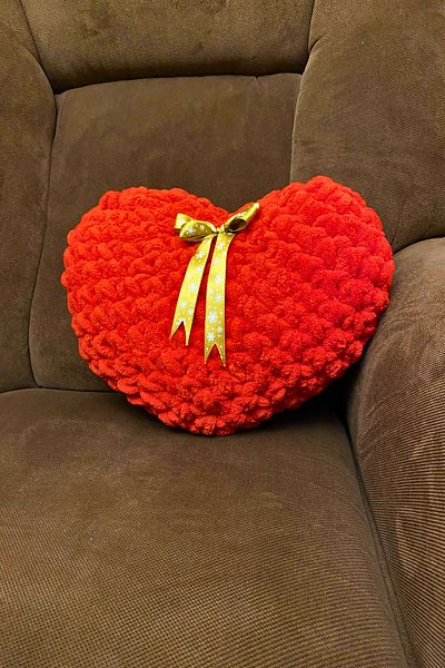 TULEK Alize Heart Decorative Christmas Pillow 35/35cm