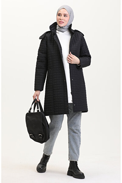 sefamerve Καπιτονέ παλτό με κουκούλα Plus Size 6132-01 Μαύρο