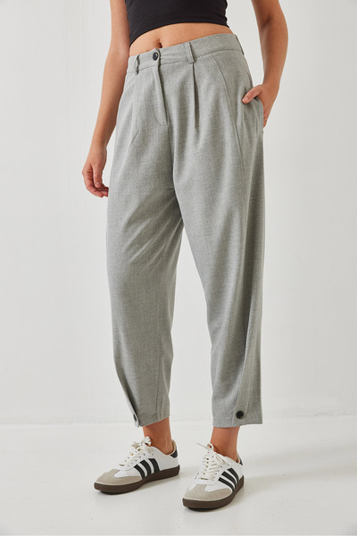 Bianco Lucci Női lábgombos részletes vászon textúrájú nadrág 60251262