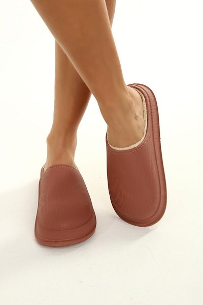 Beyond Dámská Dusty Rose Wander Matná Phylonová vložka Pantofle Furry House 4cm Byndfay01
