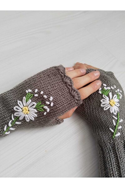 8 Ekim Tasarım Atölyesi El Örgüsü Haki Işlemeli Parmaksız Eldiven - 19 Cm Boy, 20 Cm En