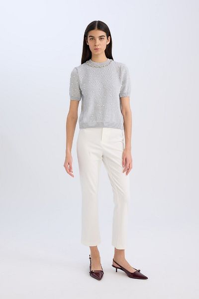DeFacto Regular Fit Jewelled Crew Neck Basic Plain Knitwear Sweater D8520Ax24Wn