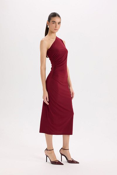 DeFacto Burgunderfarbenes, figurbetontes Midi-Kleid – One-Shoulder, gerader Schnitt E2469ax24wn