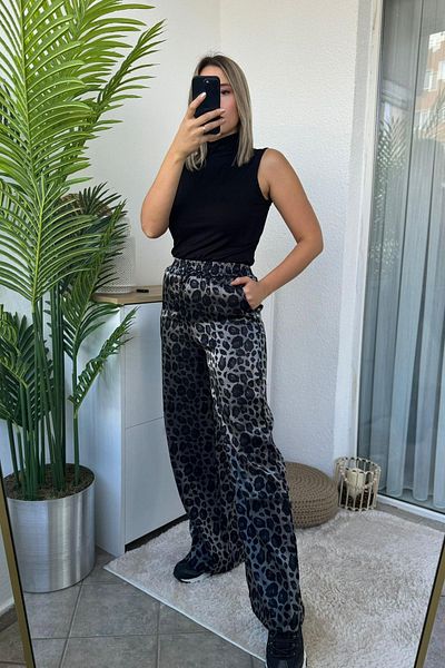 Kubos Moda Wide Leg Gray Leopard Satin Trousers