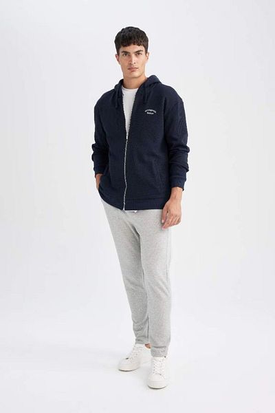 DeFacto Pike Slim Fit Jogginghose – Slim Fit, Taillenschnürung, Taschen, R9261az24au
