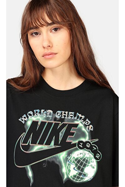 Nike Sportswear Oc3 Graphic Boyfriend Short-Sleeve Siyah Kadın T-shirt