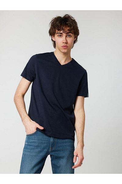 Loft Lf 2029279   Model Men's T-Shirt