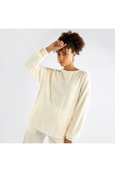 FAV Textured Long Sleeves T-shirt and Pants Set