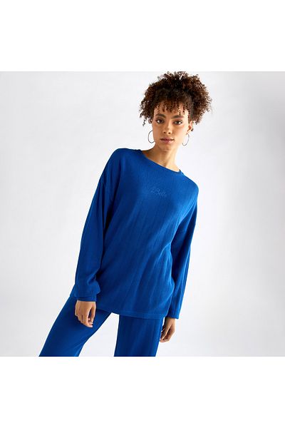 FAV Textured Long Sleeves T-shirt and Pants Set