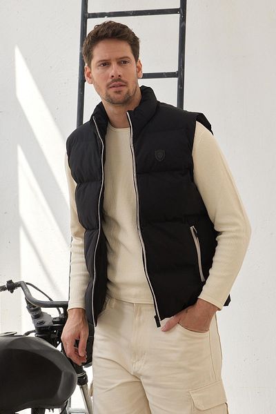 Danger Men's Black Waterproof Puffer Vest