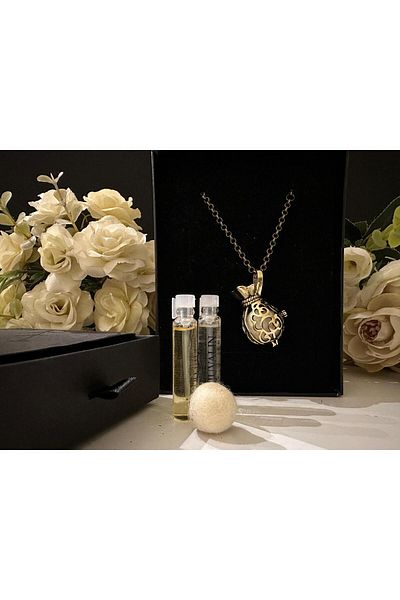 woolyball Aromatherapy Necklace Pandula Diffuser/ Lucky Pouch
