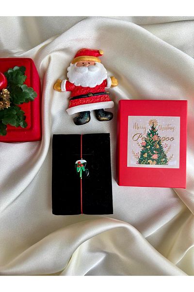 PEONY - peonyofficiall Christmas Boots Kokina Floral Glass Murano Bracelet Christmas Themed Christmas Bracelet with Red String