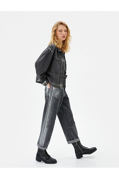 Koton Glänzende, gerade geschnittene Jeans mit Foliendruck - Folded Straight Leg Eve Jeans