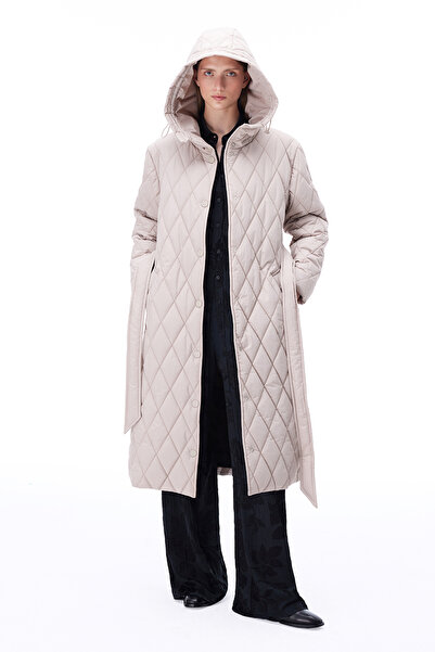 Perspective Awans Regular Fit Below Knee Turndown Sleeves Judge Collar Beige Coat