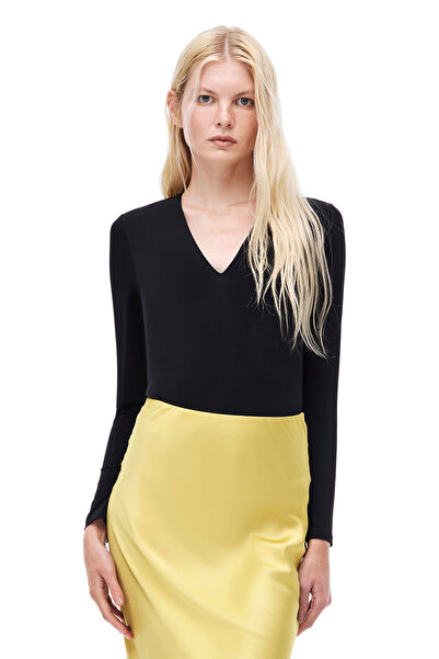 Perspective Μαύρη μπλούζα Albertas Slim Fit Standard με ψεύτικο μανίκι V-λαιμόκοψη