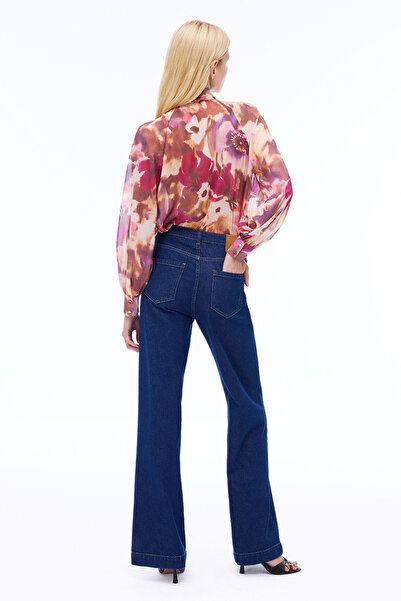 Perspective Poseidon Comfortable Fit Flower Pattern Standard Size Raglan Sleeve Tie-Up Collar Multicolor Blouse