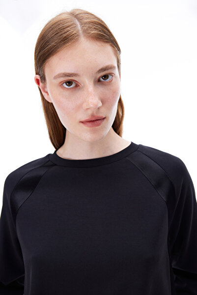 Perspective Μαύρο μπλουζάκι Arnes Regular Fit Standard Size Raglan με λαιμόκοψη