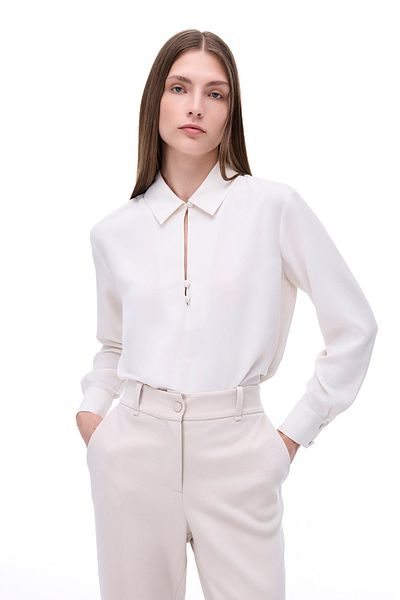 Perspective Farewell Regular Fit Standard Size Fake Sleeve Stand Collar Ecru Blouse