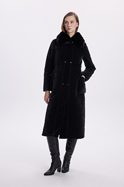 Zühre Μαύρο παλτό με γούνινο γιακά τσέπη 13699