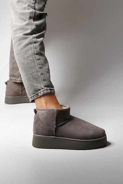 Beyond Women's Gray High Sole Ultra Mini Suede Boots with Fur Inside 4,5cm Byndum02
