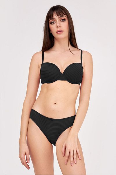 LOYA Black Sierra Light Supported Bra