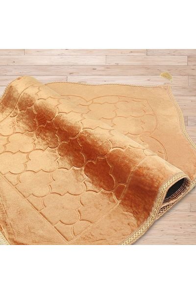 İkranur 80*120 cm 900 gr Quilted Velvet Plush Prayer Rug - Gold