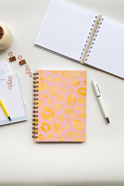 Martius Art Pink Gold Leopard Pattern A5 15X21 cm Hard Cover Spiral Line Notepad for School
